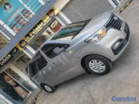 2020 Hyundai Grand Starex — foto 13 / 14