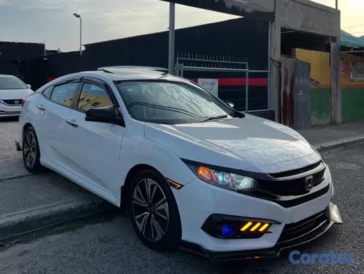 2017 Honda Civic — foto 3 / 4