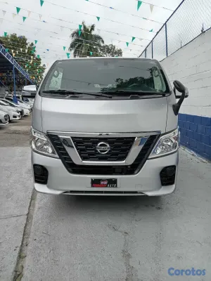 2019 Nissan Caravan — foto 4 / 10