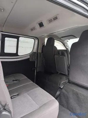 2019 Nissan Caravan — foto 9 / 10