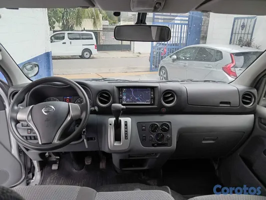 2019 Nissan Caravan — foto 10 / 10