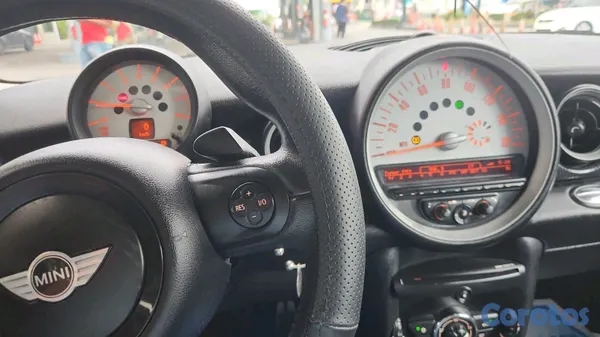 2012 Mini Clubman — foto 9 / 10
