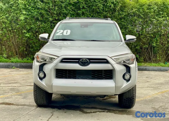 2020 Toyota 4 Runner — foto 5 / 11
