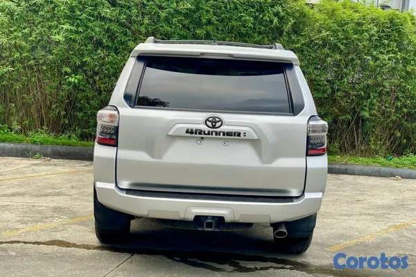2020 Toyota 4 Runner — foto 11 / 11
