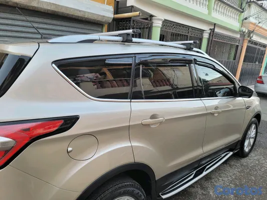 2017 Ford Escape — foto 13 / 15