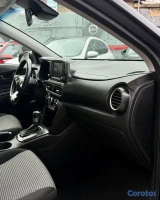 2020 Hyundai KONA — foto 13 / 20
