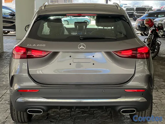 2026 Mercedes-Benz Clase GLA — foto 4 / 10