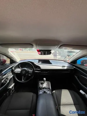 2022 Mazda CX-30 — foto 4 / 10
