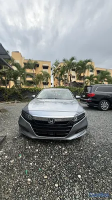 2018 Honda Accord — foto 2 / 11