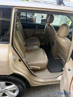 2010 Toyota Highlander — foto 11 / 11