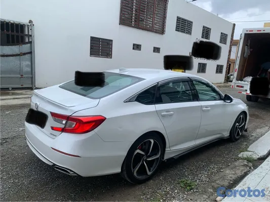 2018 Honda Accord — foto 6 / 19