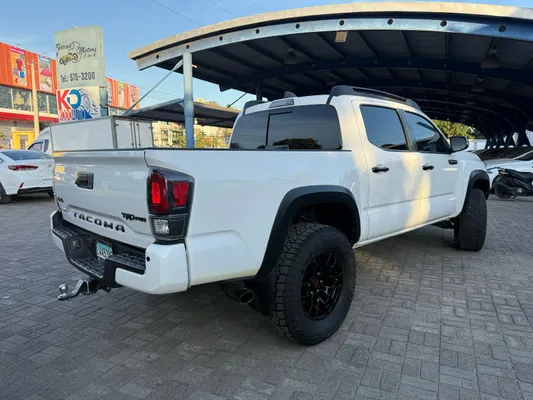 2020 Toyota Tacoma — foto 3 / 10