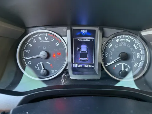 2020 Toyota Tacoma — foto 9 / 10