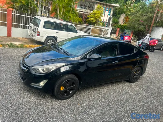 2015 Hyundai Elantra — foto 2 / 8