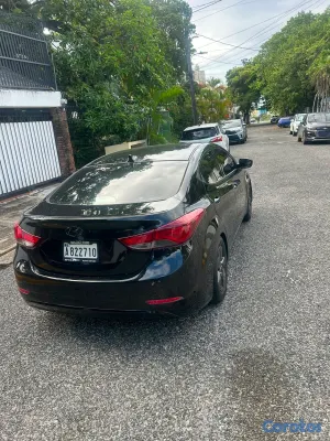 2015 Hyundai Elantra — foto 4 / 8