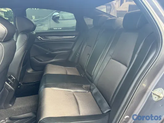 2018 Honda Accord — foto 3 / 11