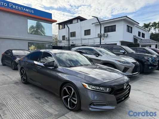 2018 Honda Accord — foto 5 / 11