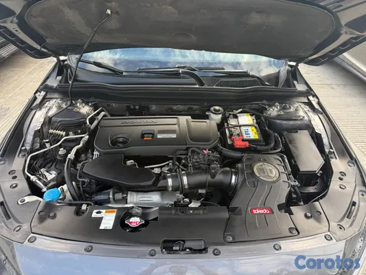 2018 Honda Accord — foto 9 / 11