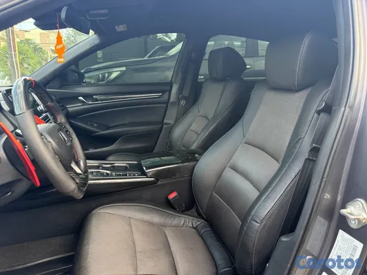 2018 Honda Accord — foto 10 / 11