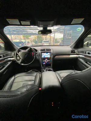 2017 Ford Explorer — foto 2 / 16