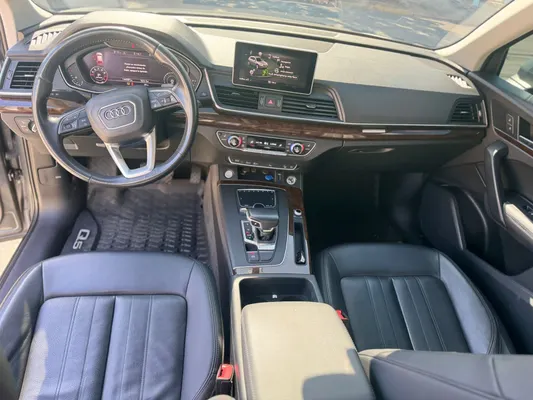 2020 Audi Q5 — foto 3 / 9