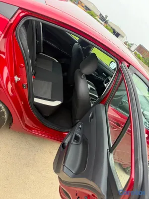 2020 Nissan Sentra — foto 2 / 6