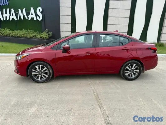2020 Nissan Sentra — foto 4 / 6
