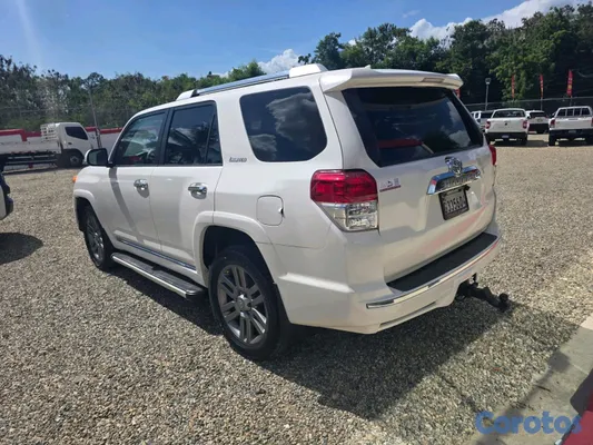 2011 Toyota 4 Runner — foto 5 / 10