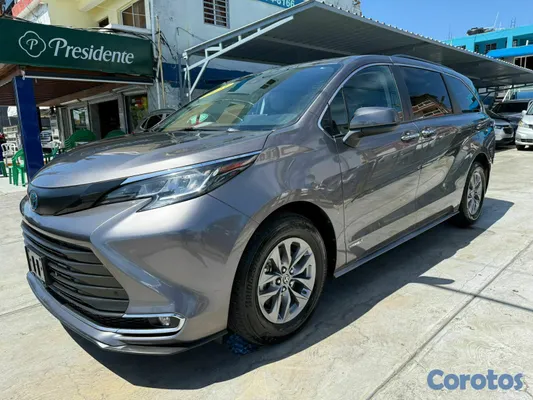 2021 Toyota Sienna