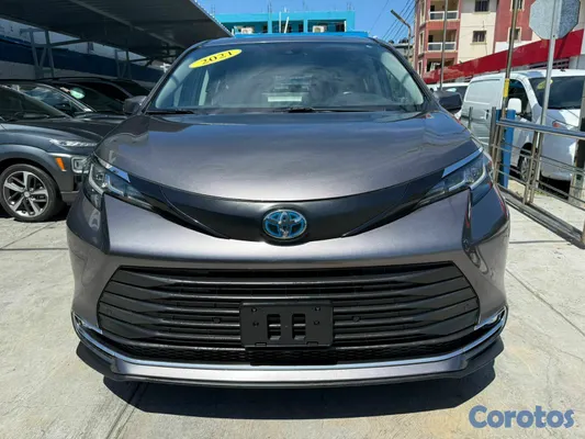 2021 Toyota Sienna — foto 4 / 10