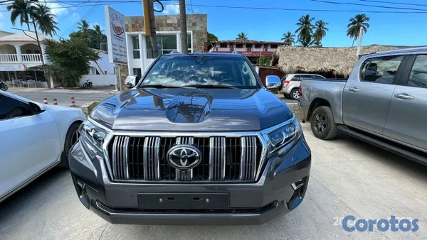 2023 Toyota Land Cruiser Prado