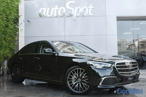 2026 Mercedes-Benz Clase S 500L — foto 2 / 12