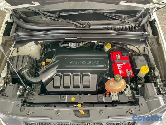 2023 Jeep Renegade — foto 10 / 11