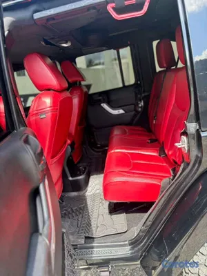 2015 Jeep Wrangler — foto 6 / 11