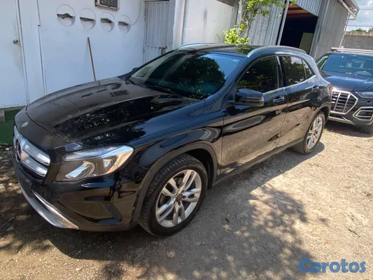 2016 Mercedes-Benz Clase GLA — foto 2 / 5