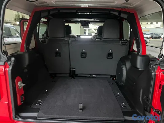 2026 Jeep Wrangler — foto 10 / 10