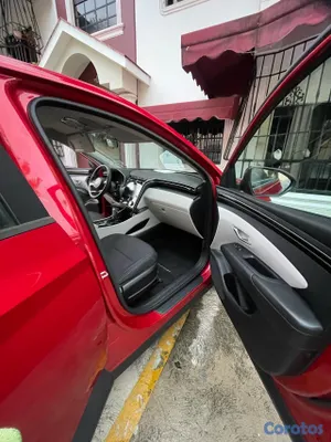 2022 Hyundai Tucson — foto 4 / 10