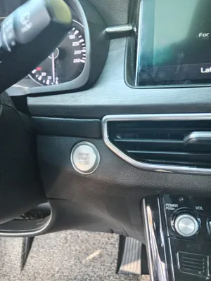 2020 Kia K-7 — foto 8 / 10