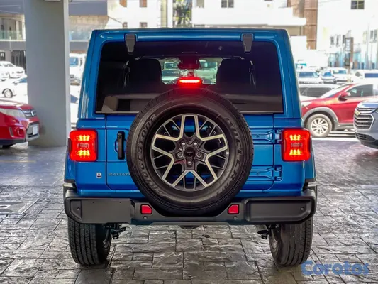 2025 Jeep Wrangler — foto 6 / 11