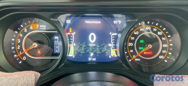 2025 Jeep Wrangler — foto 11 / 11