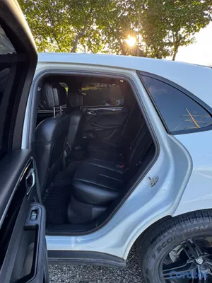 2019 Porsche Macan — foto 3 / 15