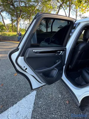 2019 Porsche Macan — foto 6 / 15