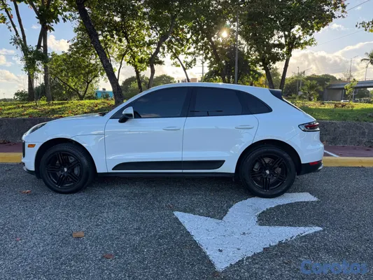 2019 Porsche Macan — foto 12 / 15