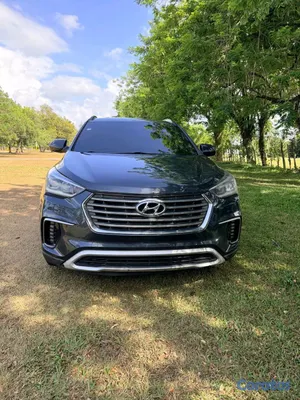 2017 Hyundai Santa Fe — foto 10 / 11