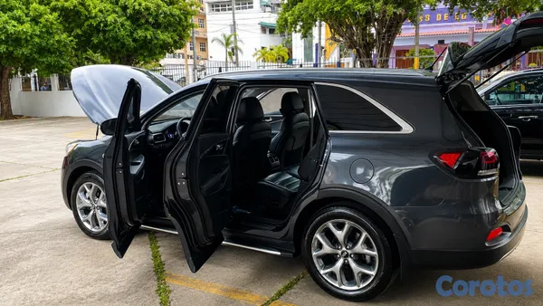 2018 Kia Sorento — foto 5 / 13