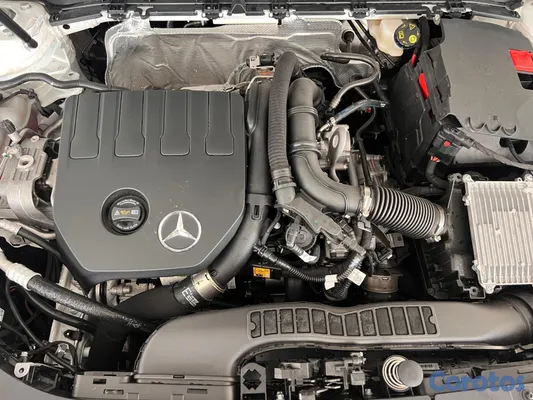 2026 Mercedes-Benz Clase GLB — foto 12 / 13