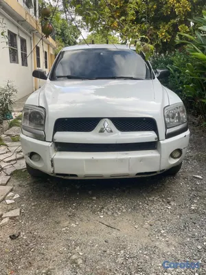 2007 Mitsubishi Camioneta Mitsubishi Cabina y 1/2, Negociable