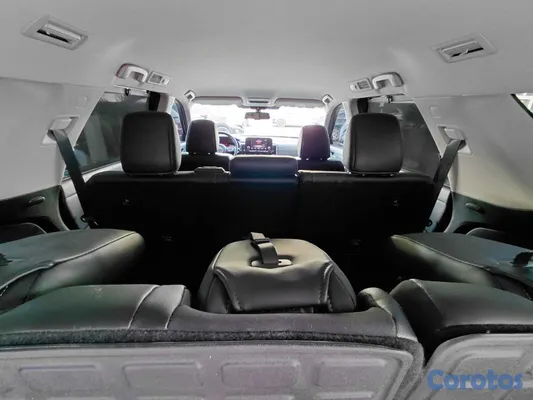 2023 Nissan Pathfinder — foto 10 / 10