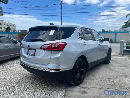 2021 Chevrolet Equinox — foto 4 / 10