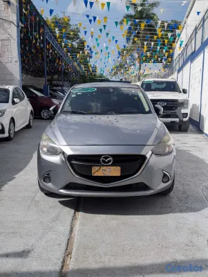2017 Mazda Demio — foto 2 / 12